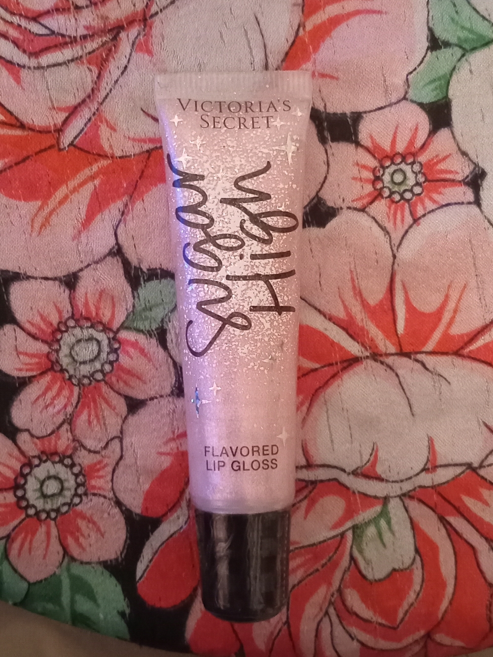 Victoria's Secret Iridescent Shimmer Flavored Lip Gloss — Light Pink